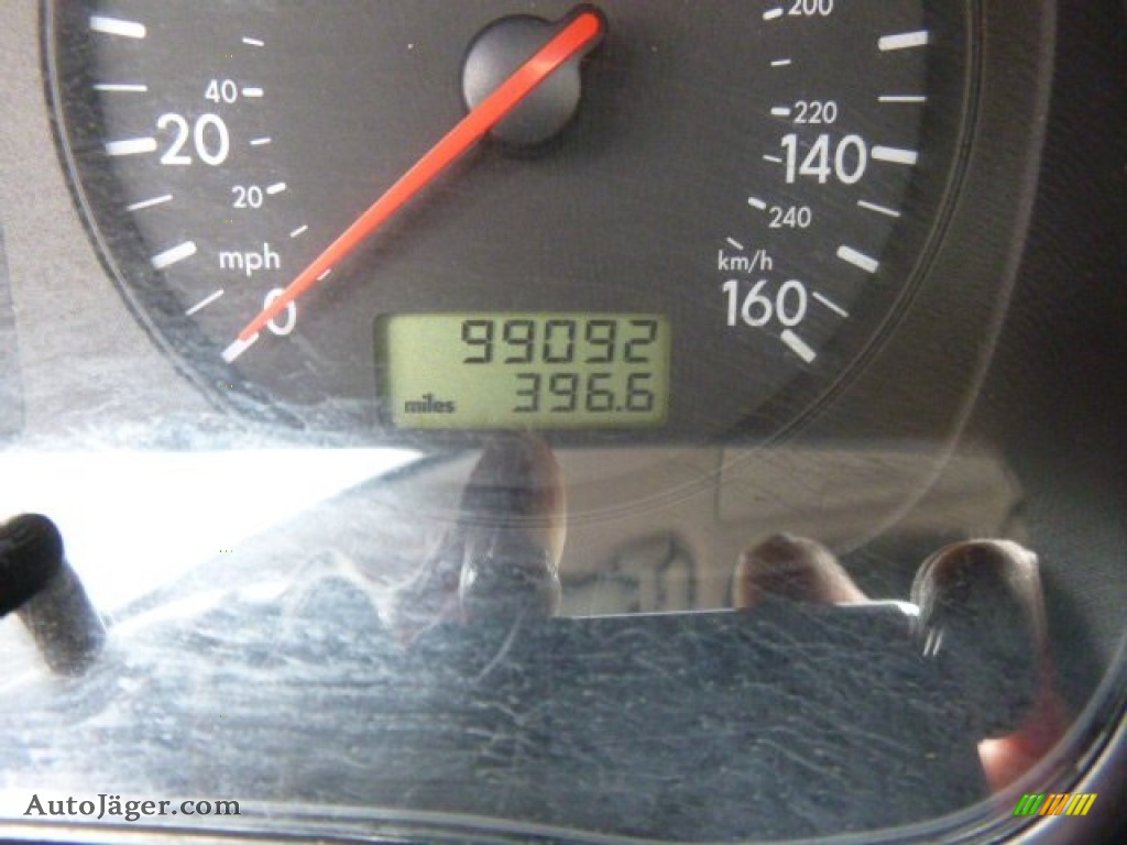 2003 Jetta GLS Sedan - Platinum Grey Metallic / Black photo #19