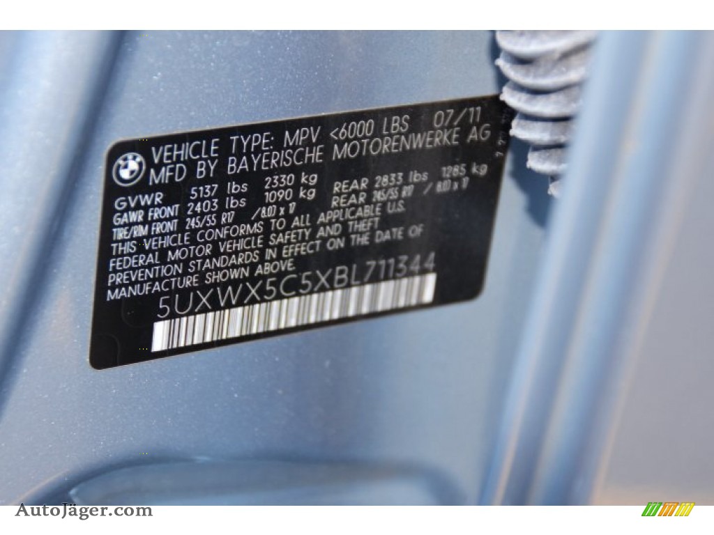 2011 X3 xDrive 28i - Blue Water Metallic / Sand Beige Nevada Leather photo #32