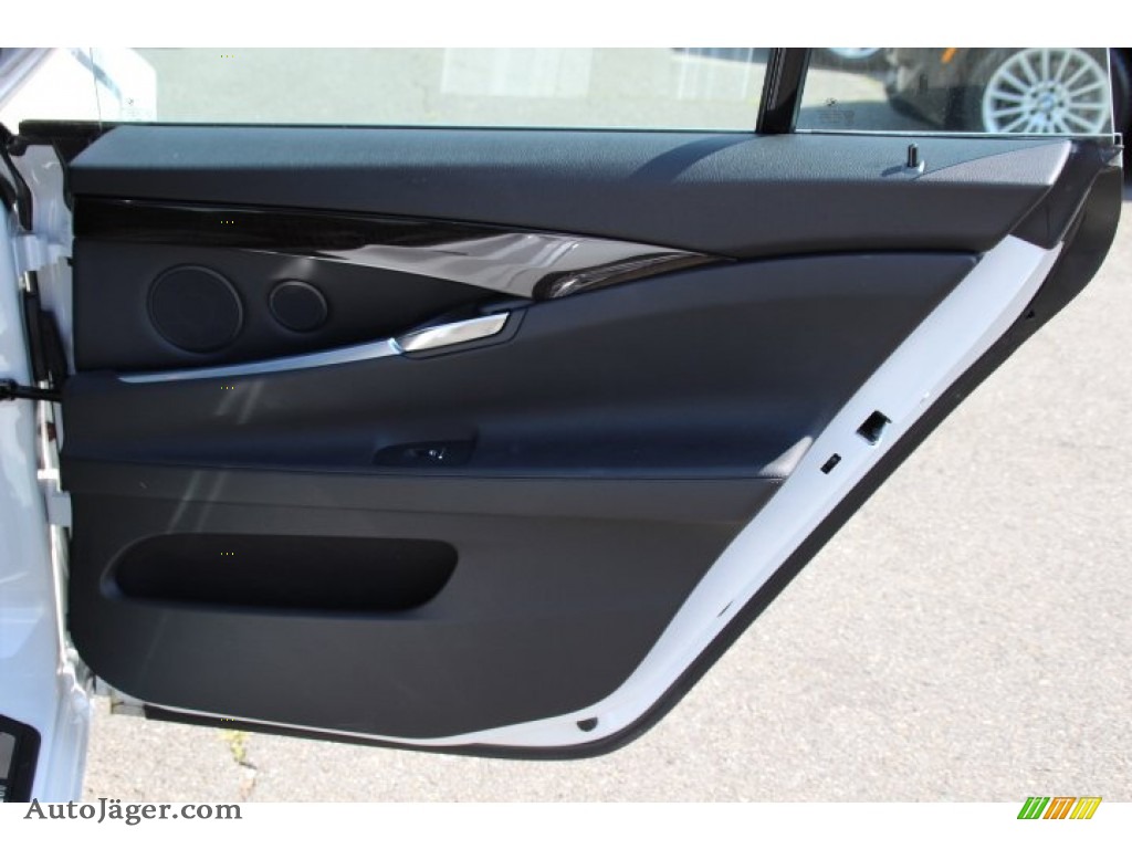2014 5 Series 535i xDrive Gran Turismo - Mineral White Metallic / Black photo #22