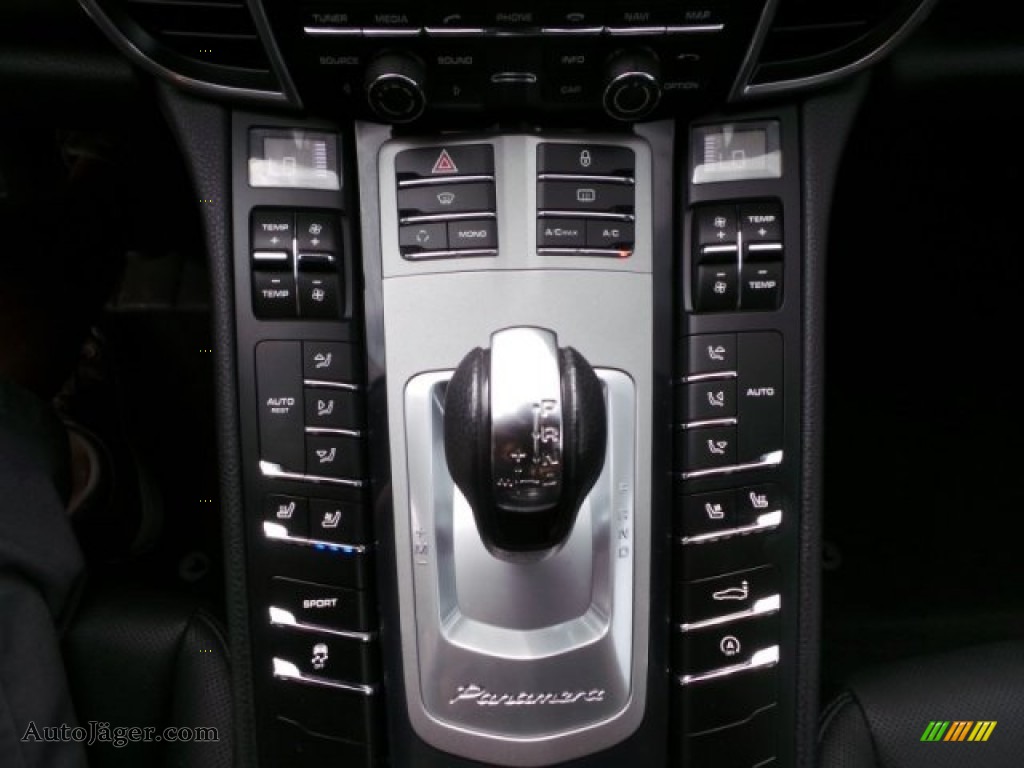 2012 Panamera 4 - Carbon Grey Metallic / Black photo #27