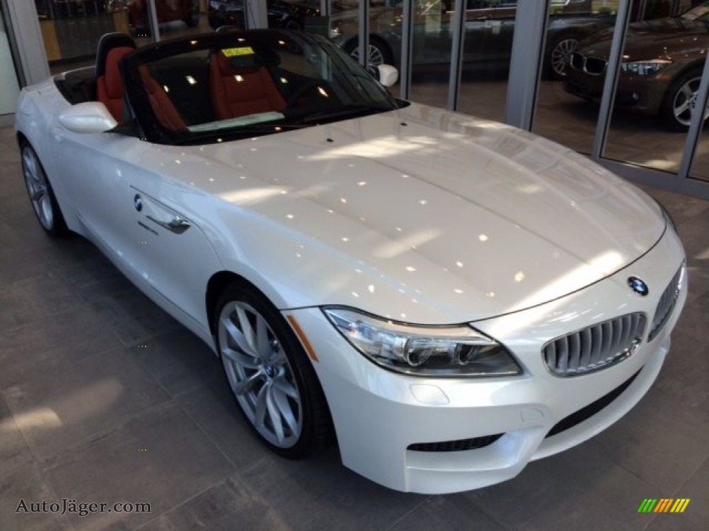Mineral White Metallic / Coral Red BMW Z4 sDrive35i