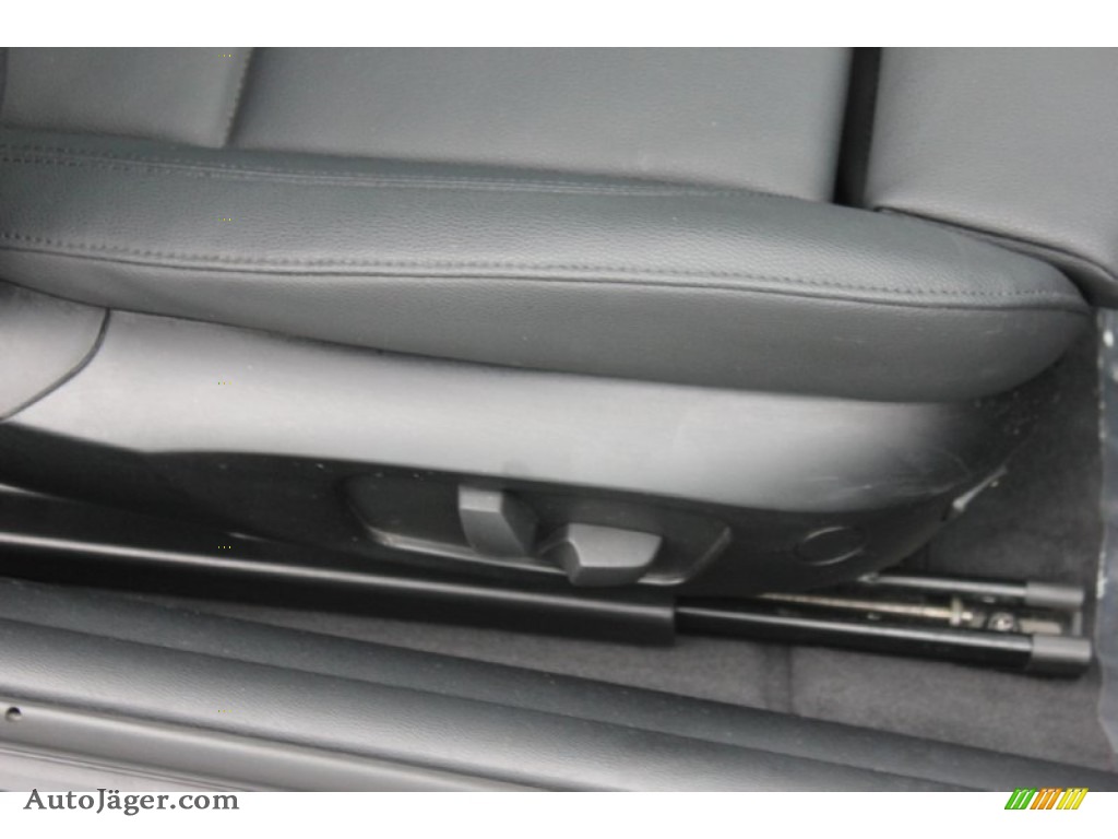 2010 3 Series 328i Coupe - Space Gray Metallic / Gray Dakota Leather photo #24