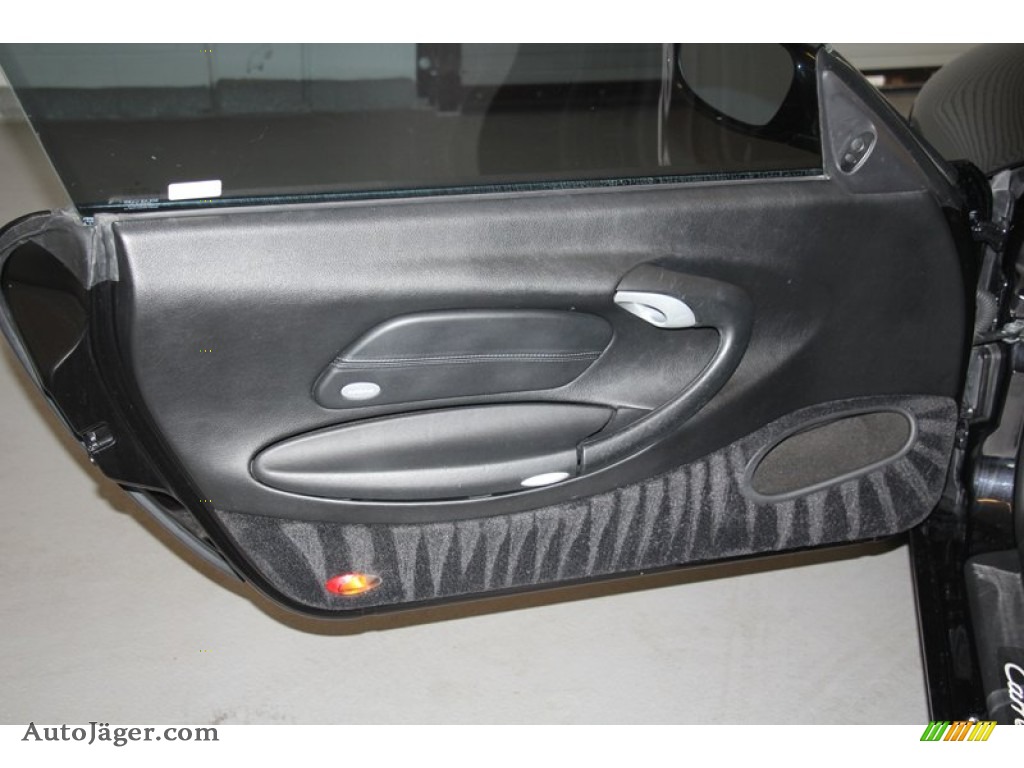 2003 911 Carrera Coupe - Black / Black photo #13