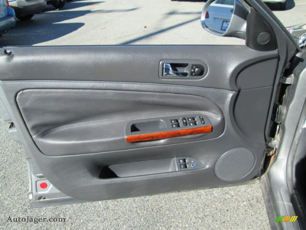 2005 Passat GLS 1.8T Sedan - United Grey Metallic / Anthracite photo #12