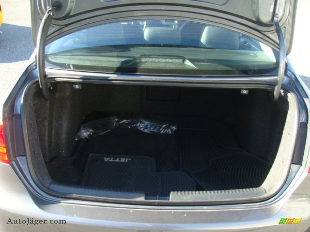 2011 Jetta SEL Sedan - Platinum Gray Metallic / Titan Black photo #6