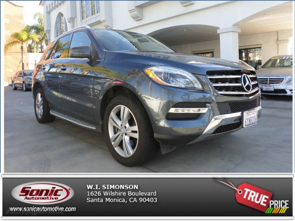 2013 MercedesBenz ML 350 4Matic in Steel Grey Metallic